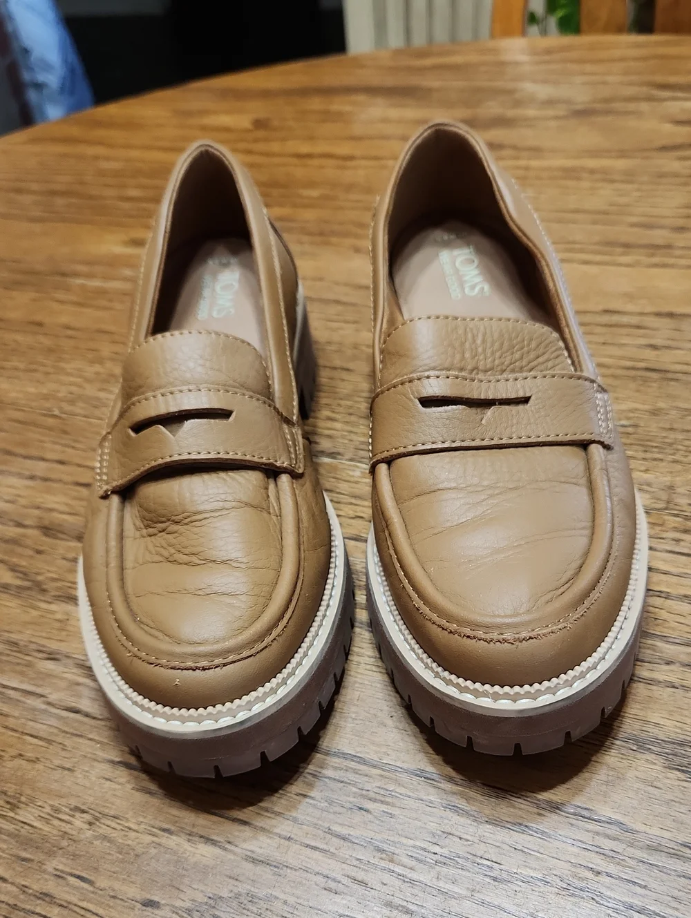 Toms Tan Leather Penny Loafers Size 8.5